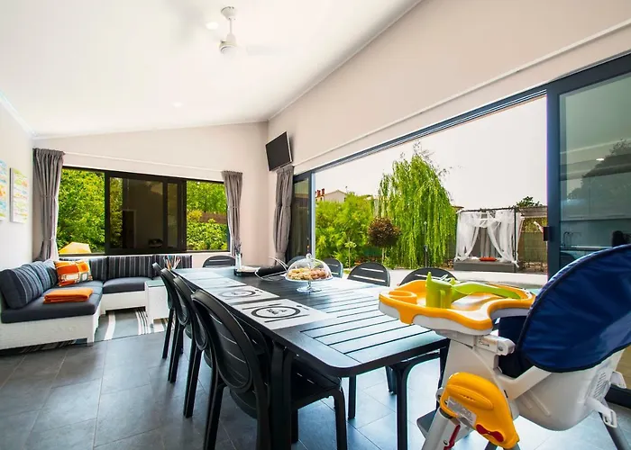 Franka Villa Nedeščina